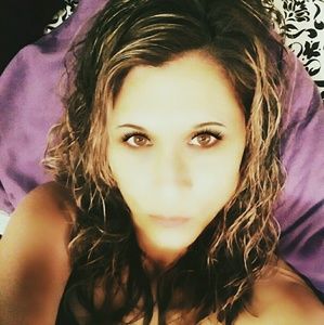 Meet your Posher, Karla